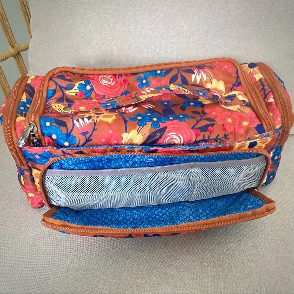 ✈️ Lug XXL Train Case Cosmetic Organizer – Floral Travel Case for Suitcase